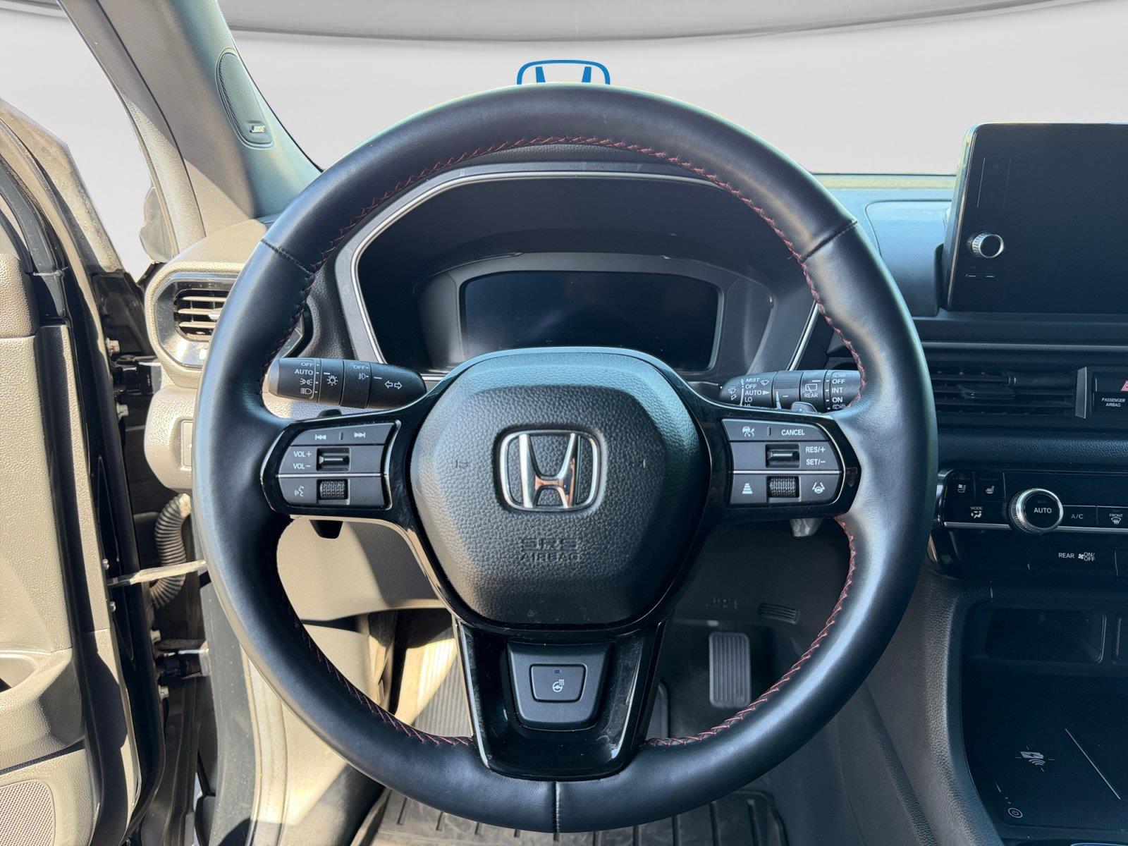 2025 Honda Pilot Black Edition - Photo 14