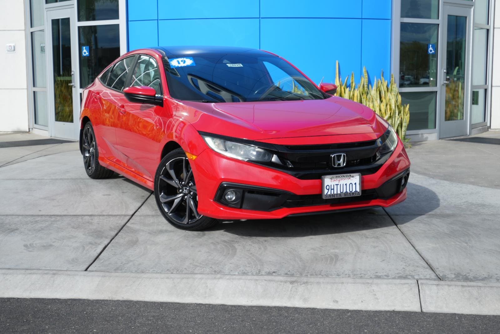 2019 Honda Civic Sport's photo