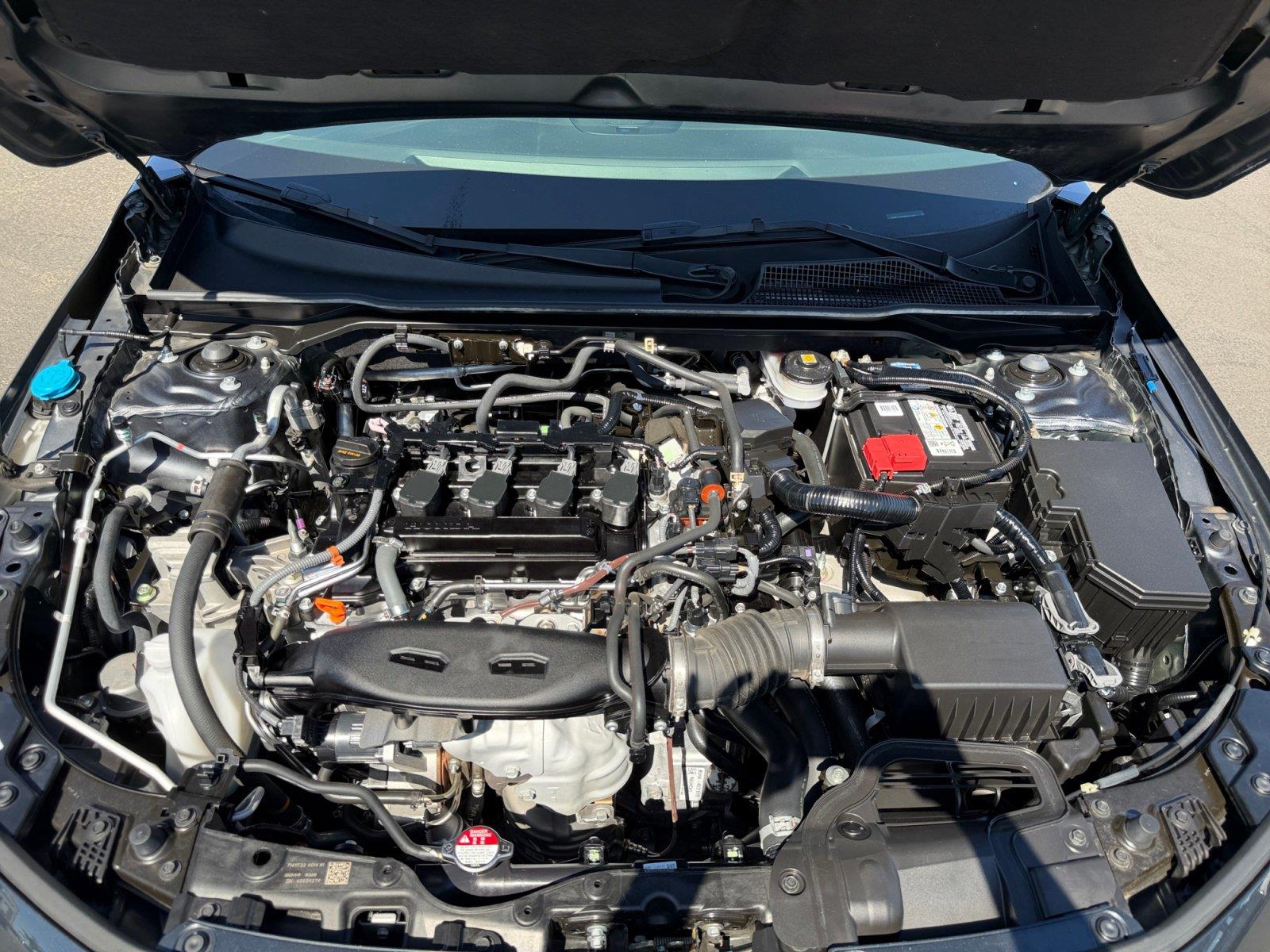 2024 Honda Civic Hatchback EX-L - Photo 23