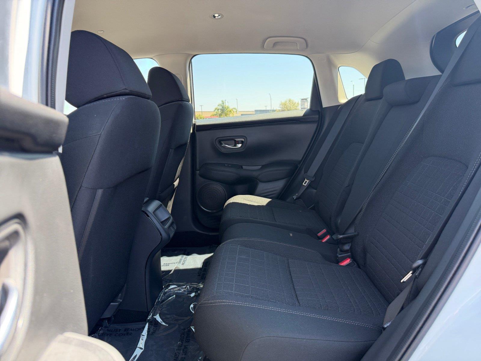 2026 Honda HR-V LX - Photo 18