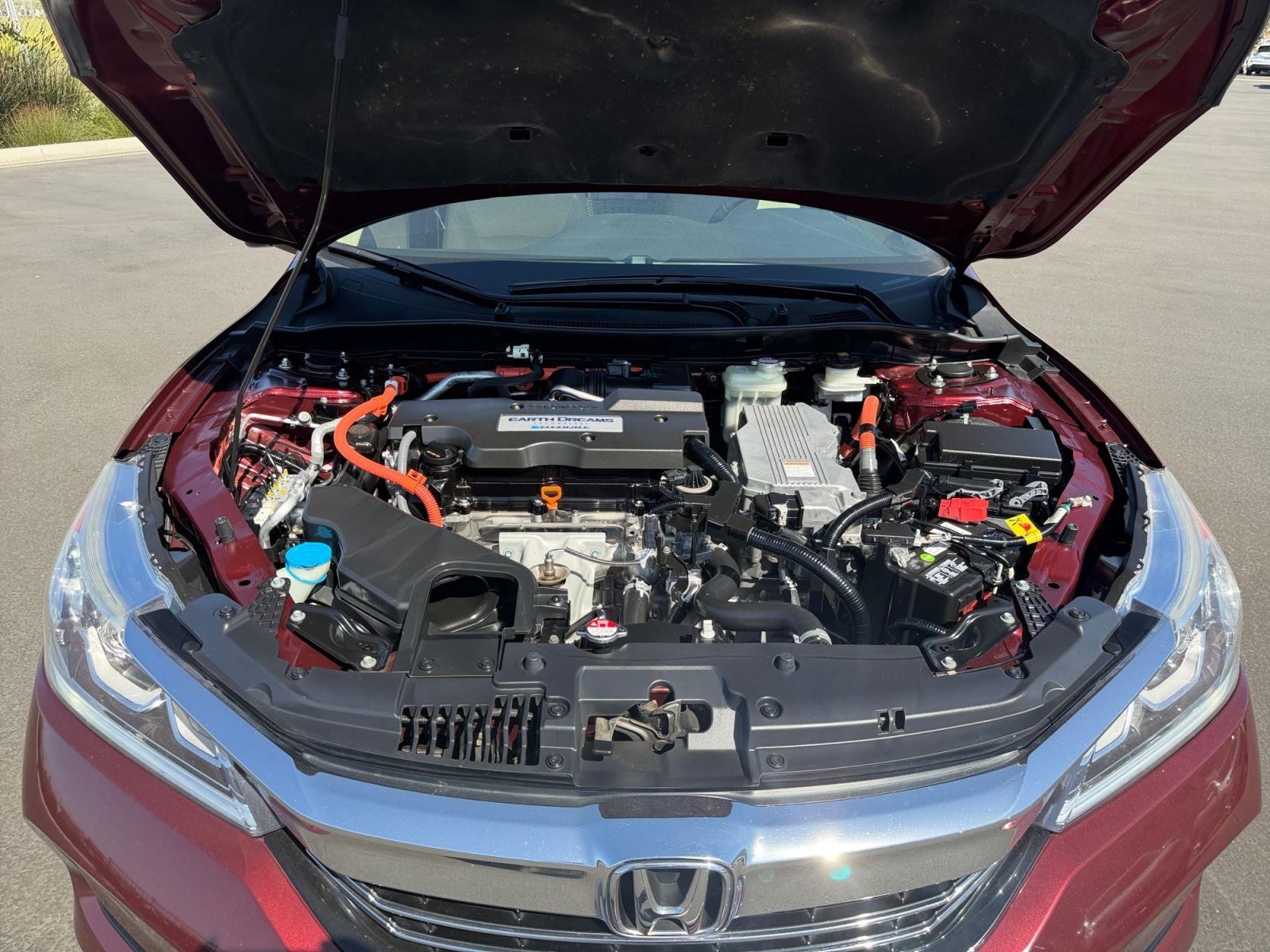 2017 Honda Accord Hybrid EX-L - Photo 22