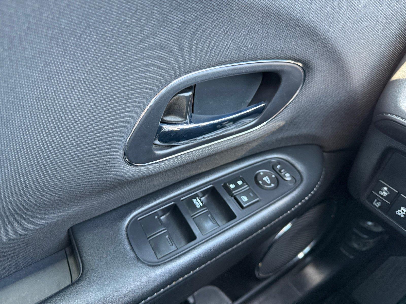 2021 Honda HR-V EX - Photo 21