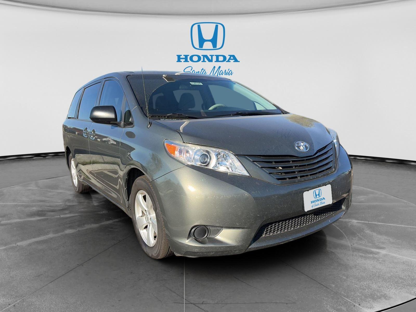 2014 Toyota Sienna L