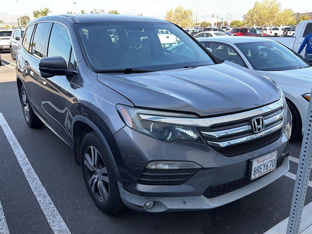 2017 Honda Pilot EX - Photo 1