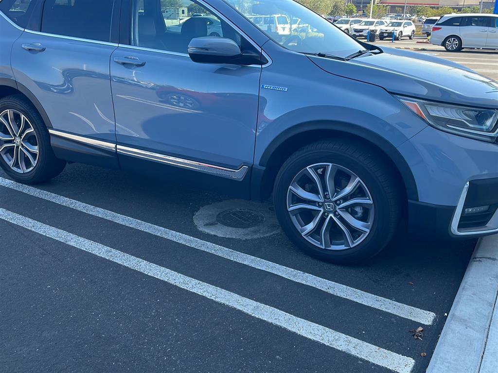 2021 Honda CR-V Hybrid Touring photo 3