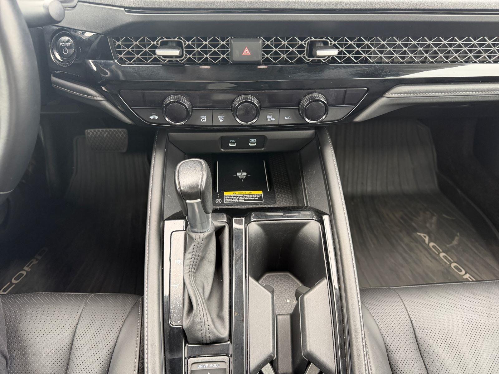 2023 Honda Accord Hybrid Touring - Photo 22