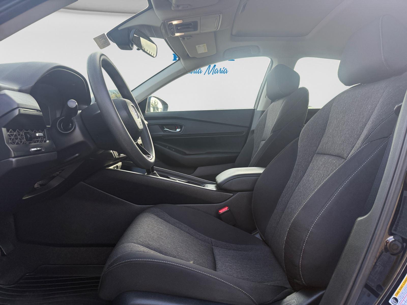 2025 Honda Accord SE - Photo 13