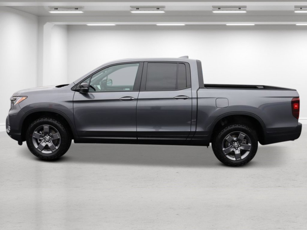 2025 Honda Ridgeline TrailSport photo 2