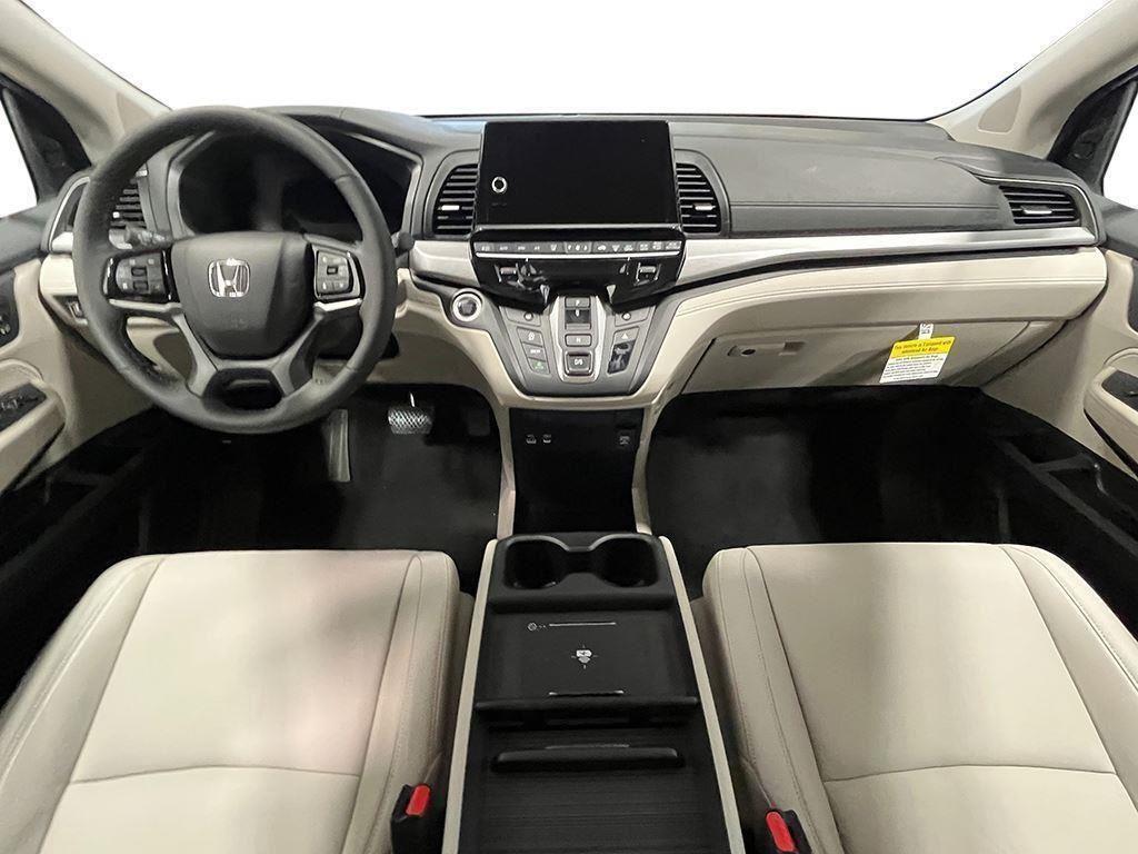 2026 Honda Odyssey EX-L - Photo 14