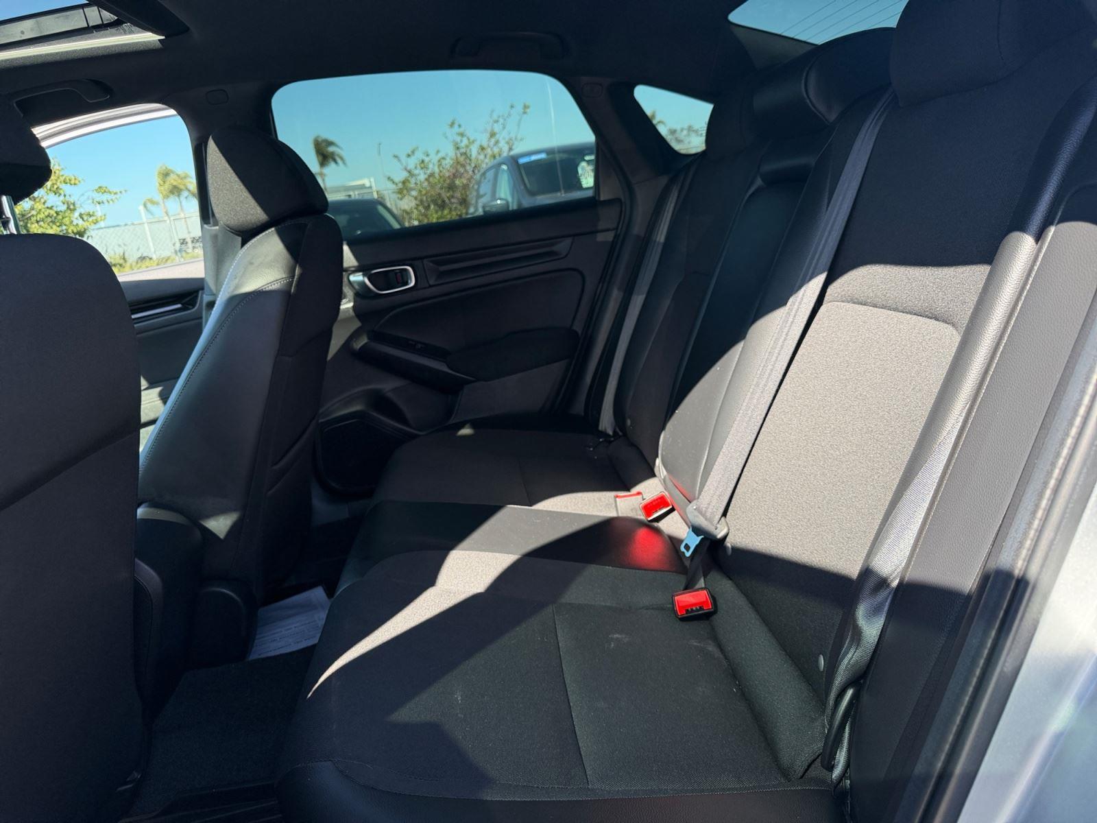 2025 Honda Civic Sport - Photo 17