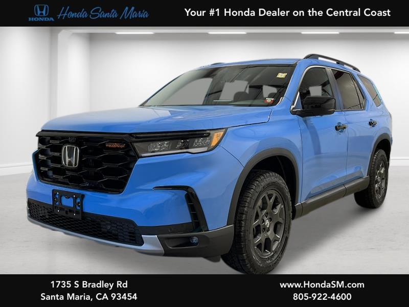 2025 Honda Pilot TrailSport's photo