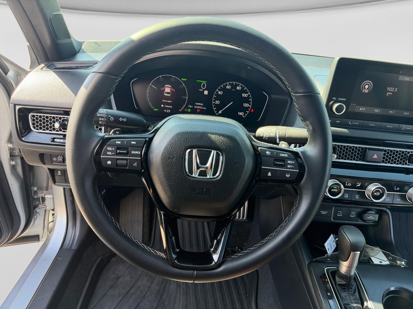 2025 Honda Civic Sport - Photo 14