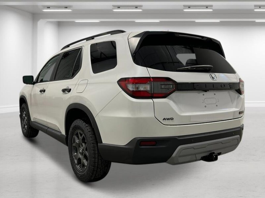 New 2025 Honda Pilot TrailSport SUV