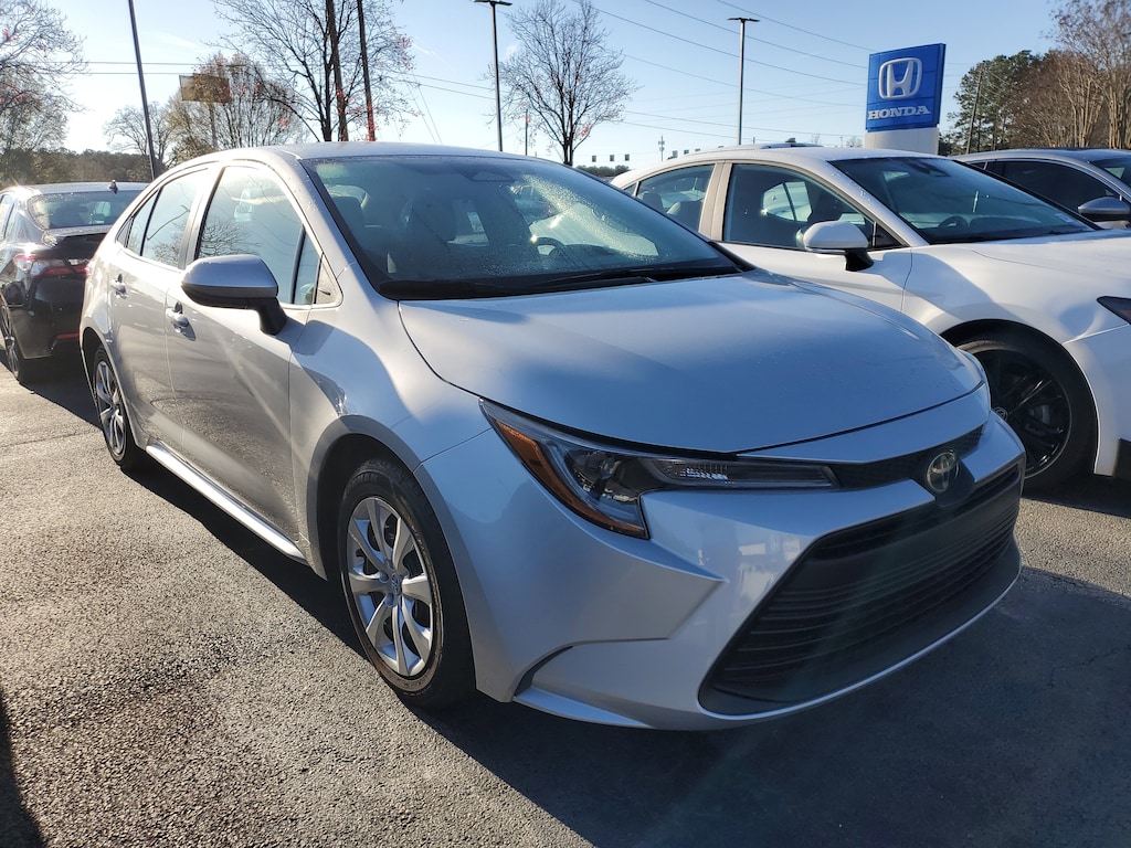 Used 2024 Toyota Corolla LE Sedan