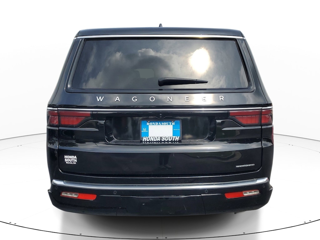 Used 2024 Jeep Wagoneer L Series II SUV
