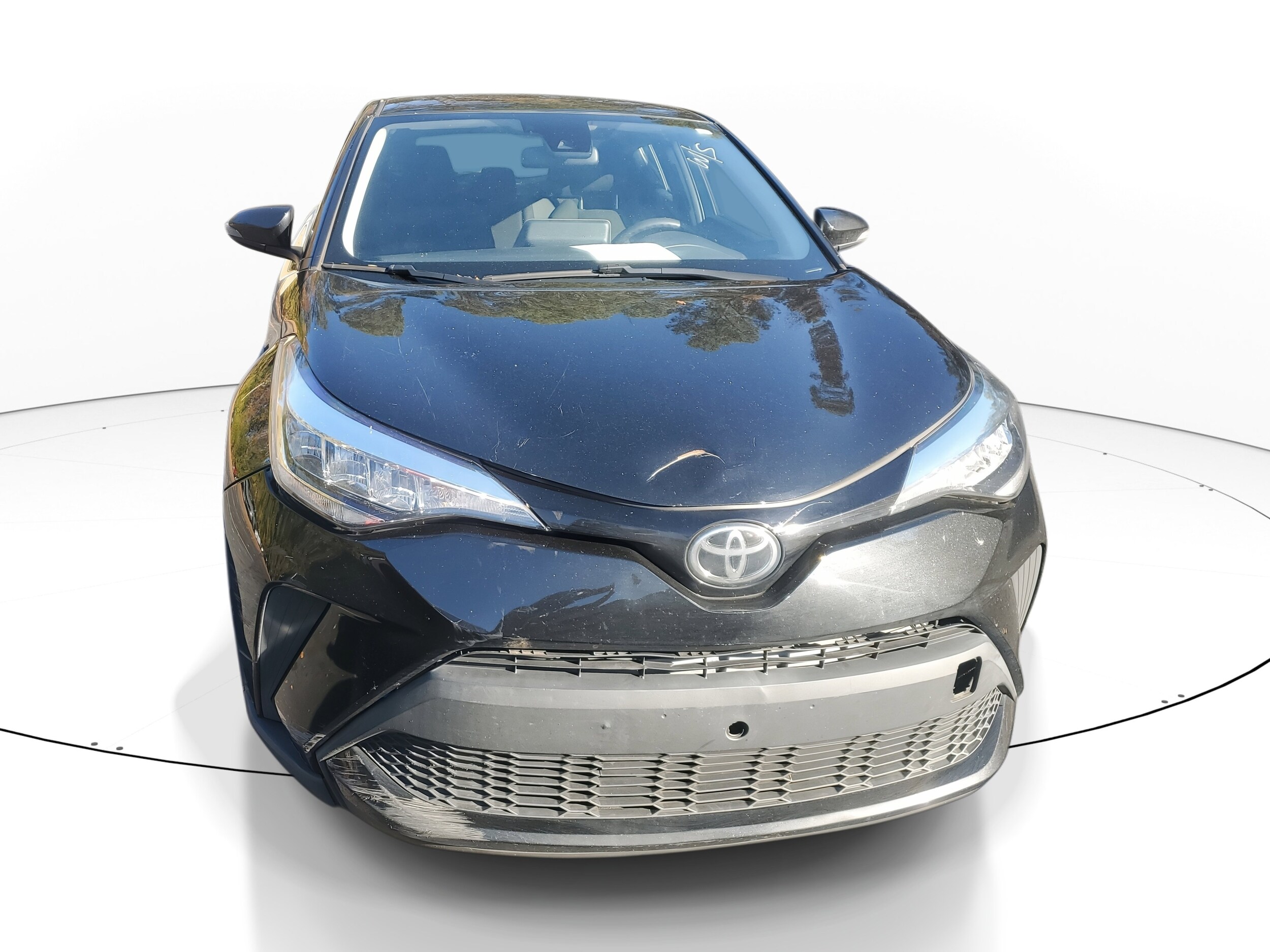 2021 Toyota C-HR photo 2