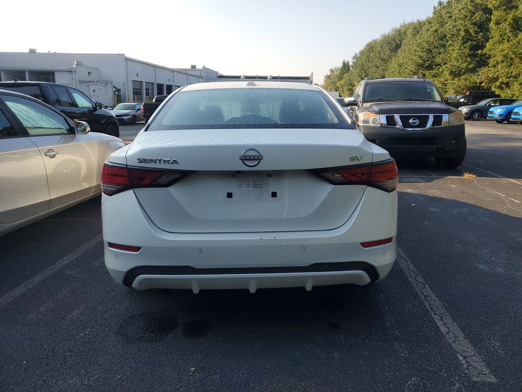 2024 Nissan Sentra SV photo 4