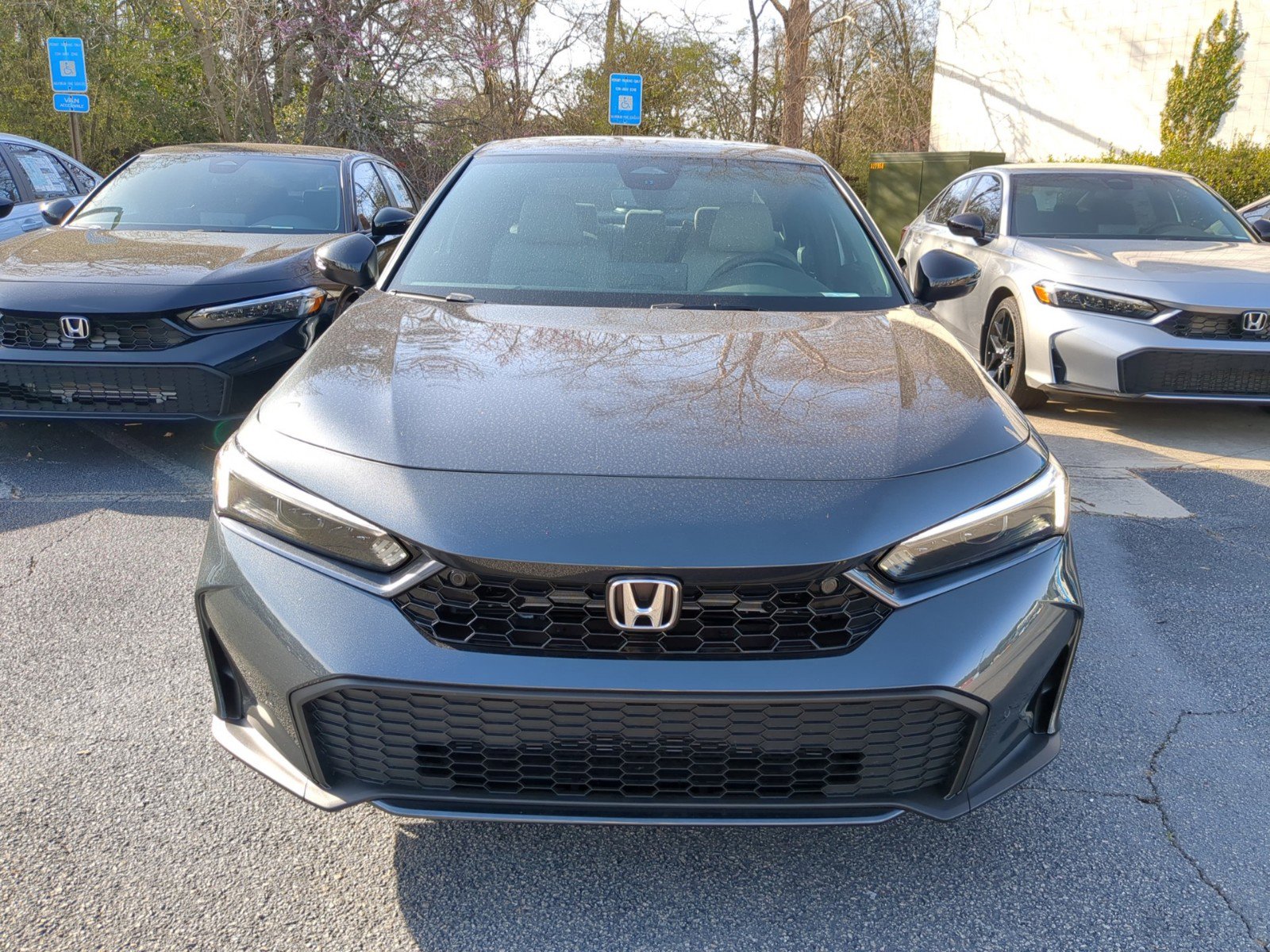 2025 Honda Civic Hybrid Sport photo 2