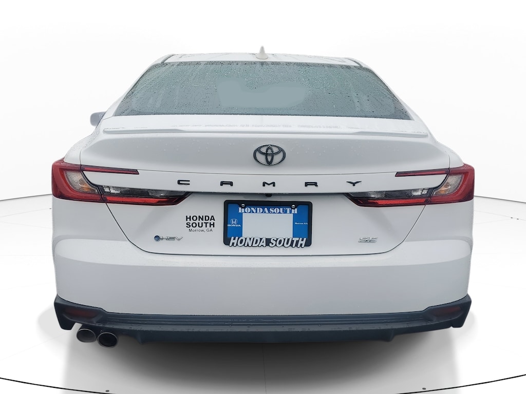 Used 2025 Toyota Camry SE Sedan