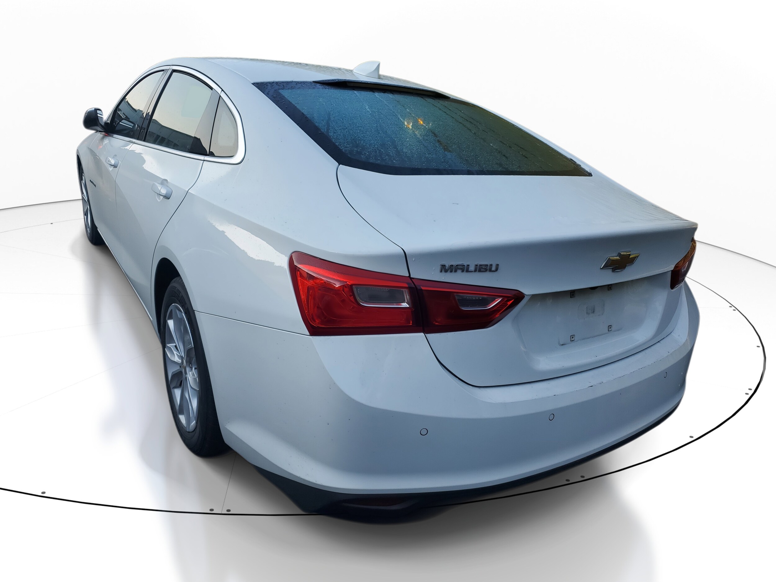 2024 Chevrolet Malibu 1LT photo 3