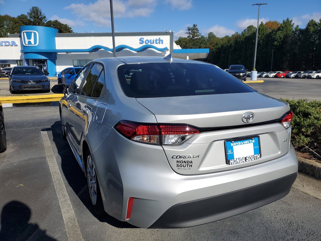 2024 Toyota Corolla LE photo 4