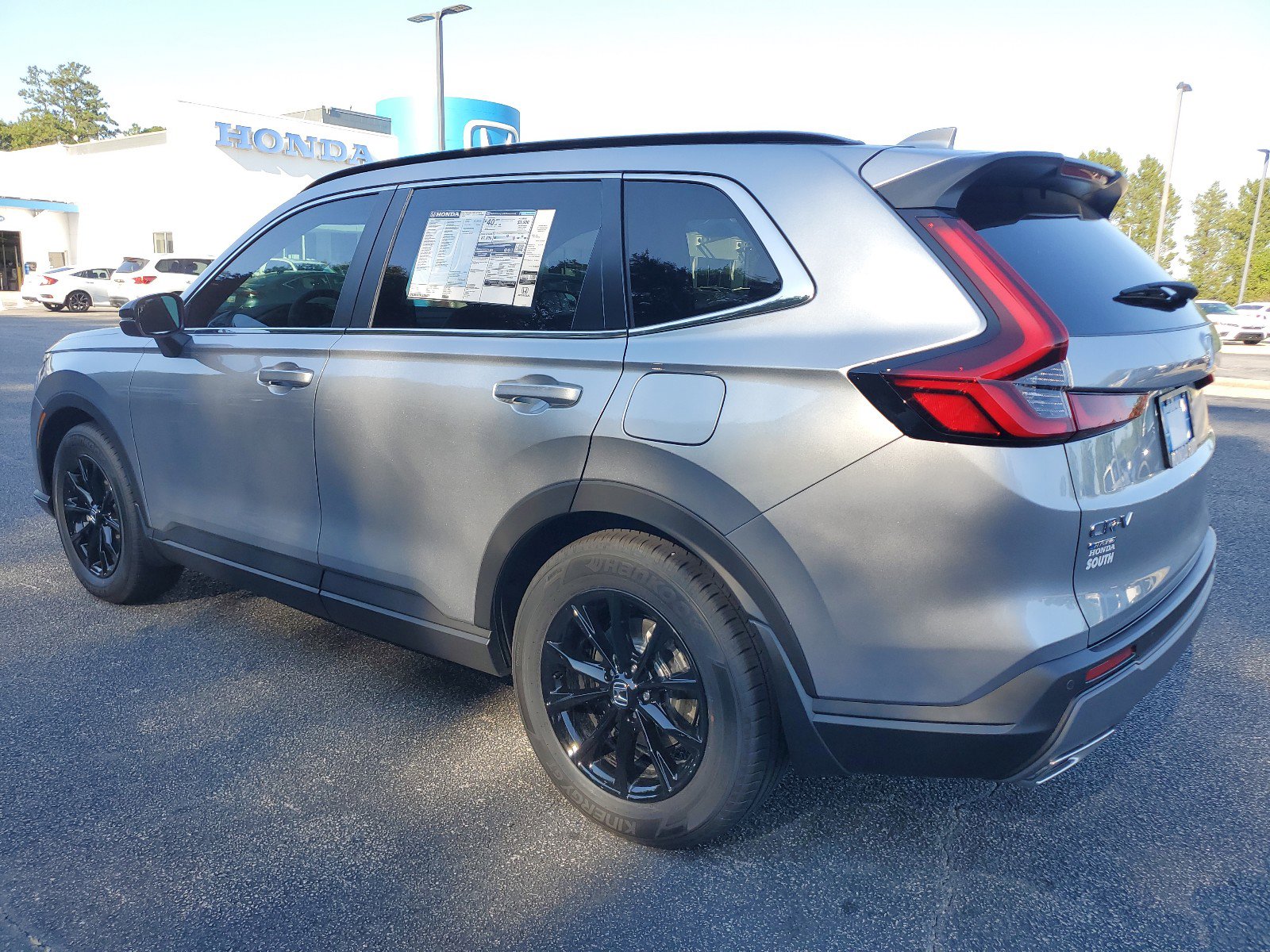 2025 Honda CR-V Sport-L photo 4
