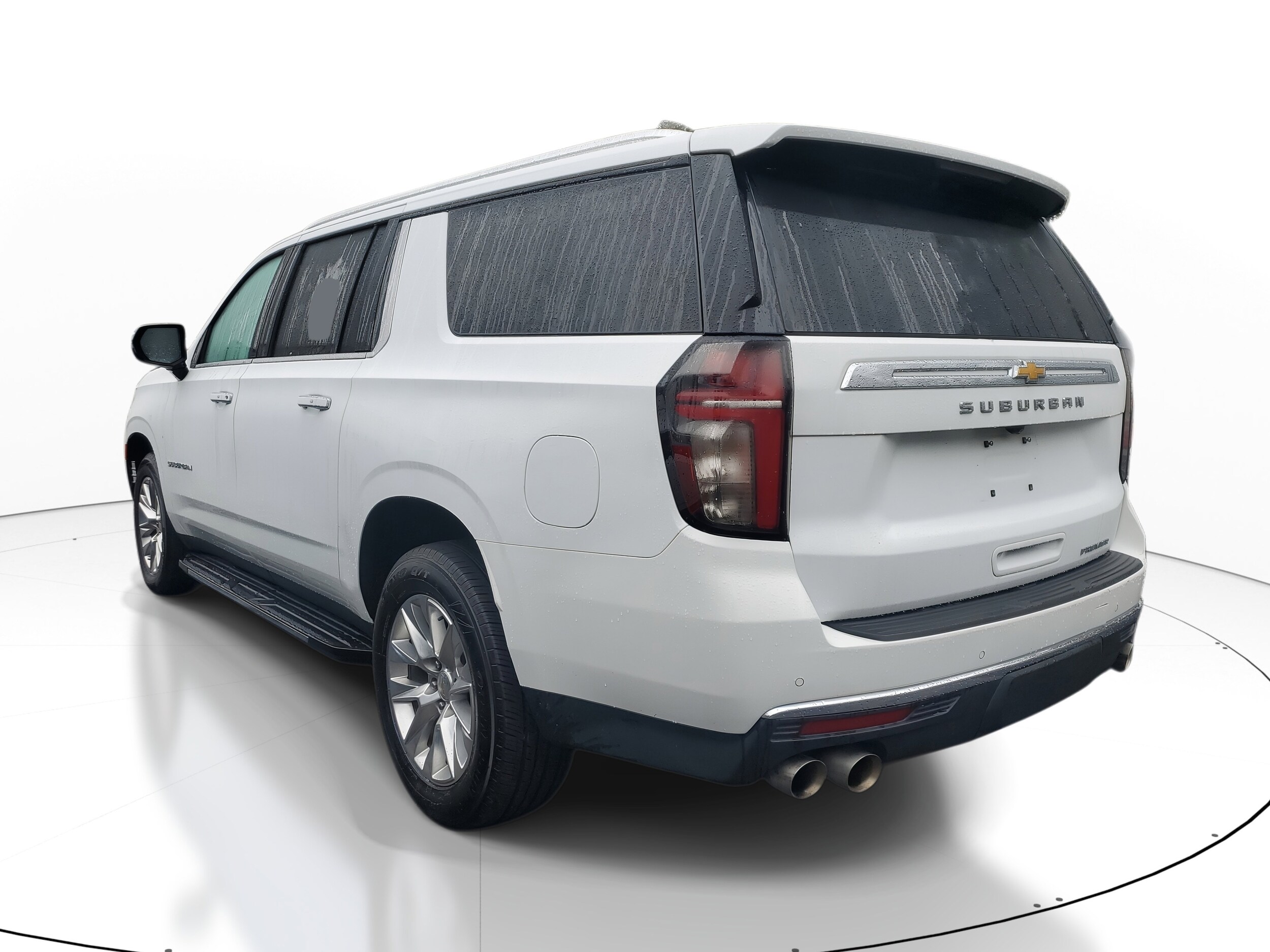 2023 Chevrolet Suburban Premier photo 4