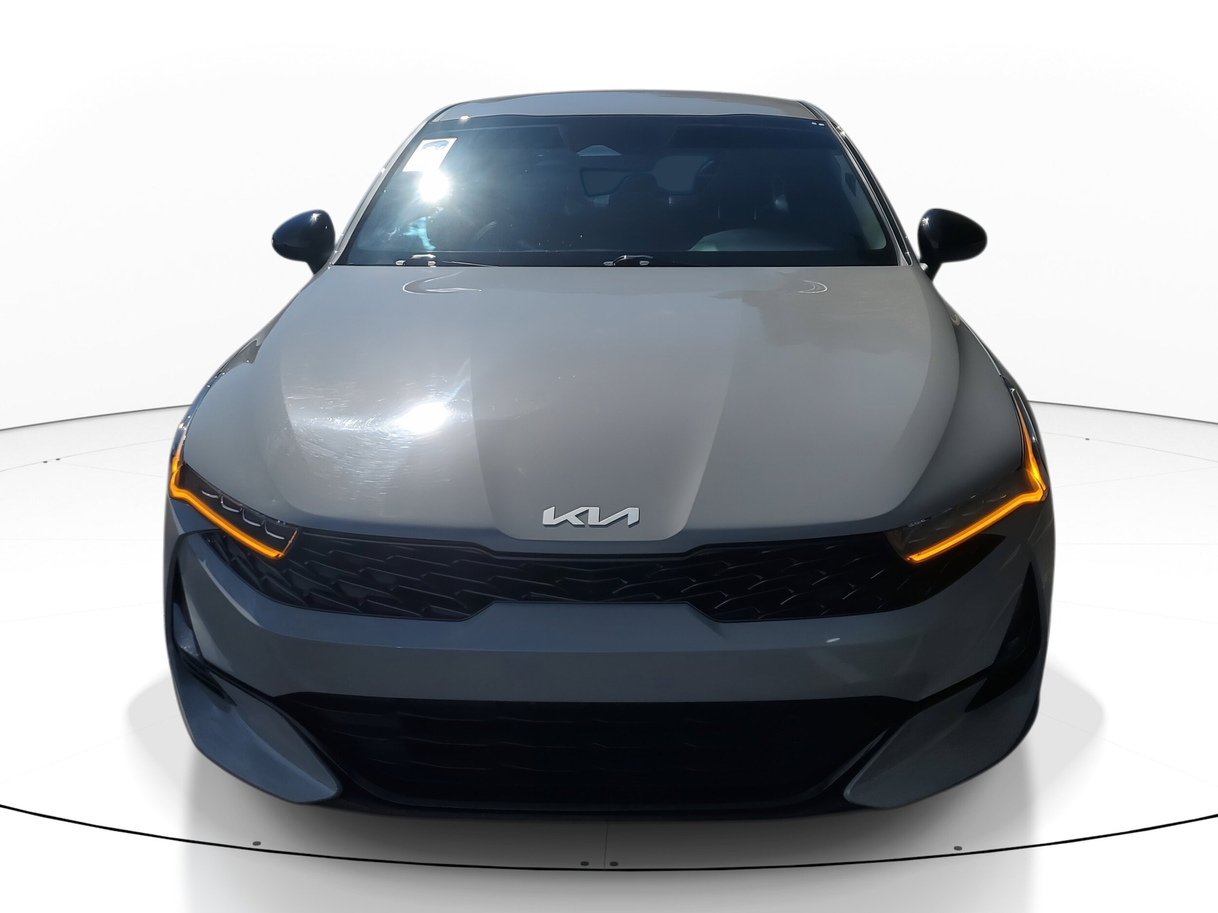 2022 Kia K5 GT-Line photo 2
