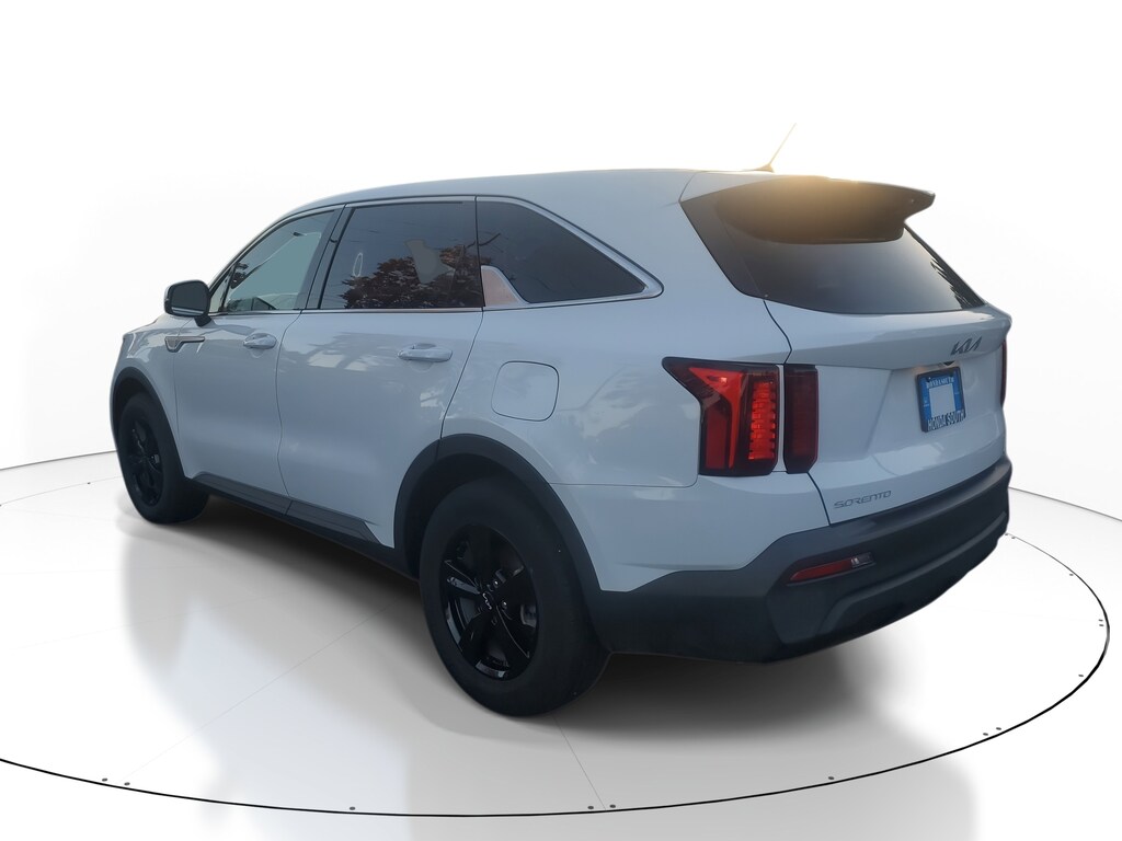 Used 2023 Kia Sorento LX SUV
