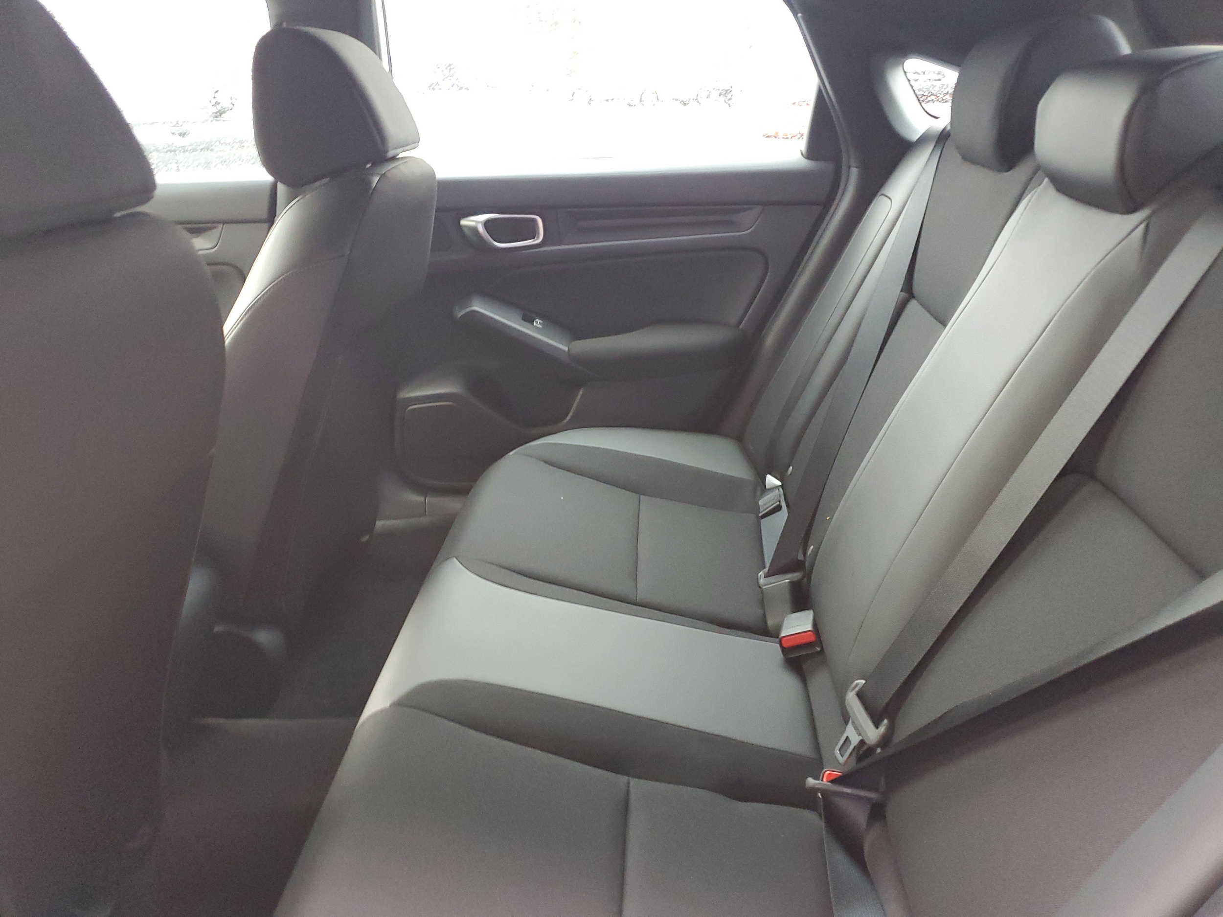 2026 Honda Civic Hatchback Sport - Photo 8