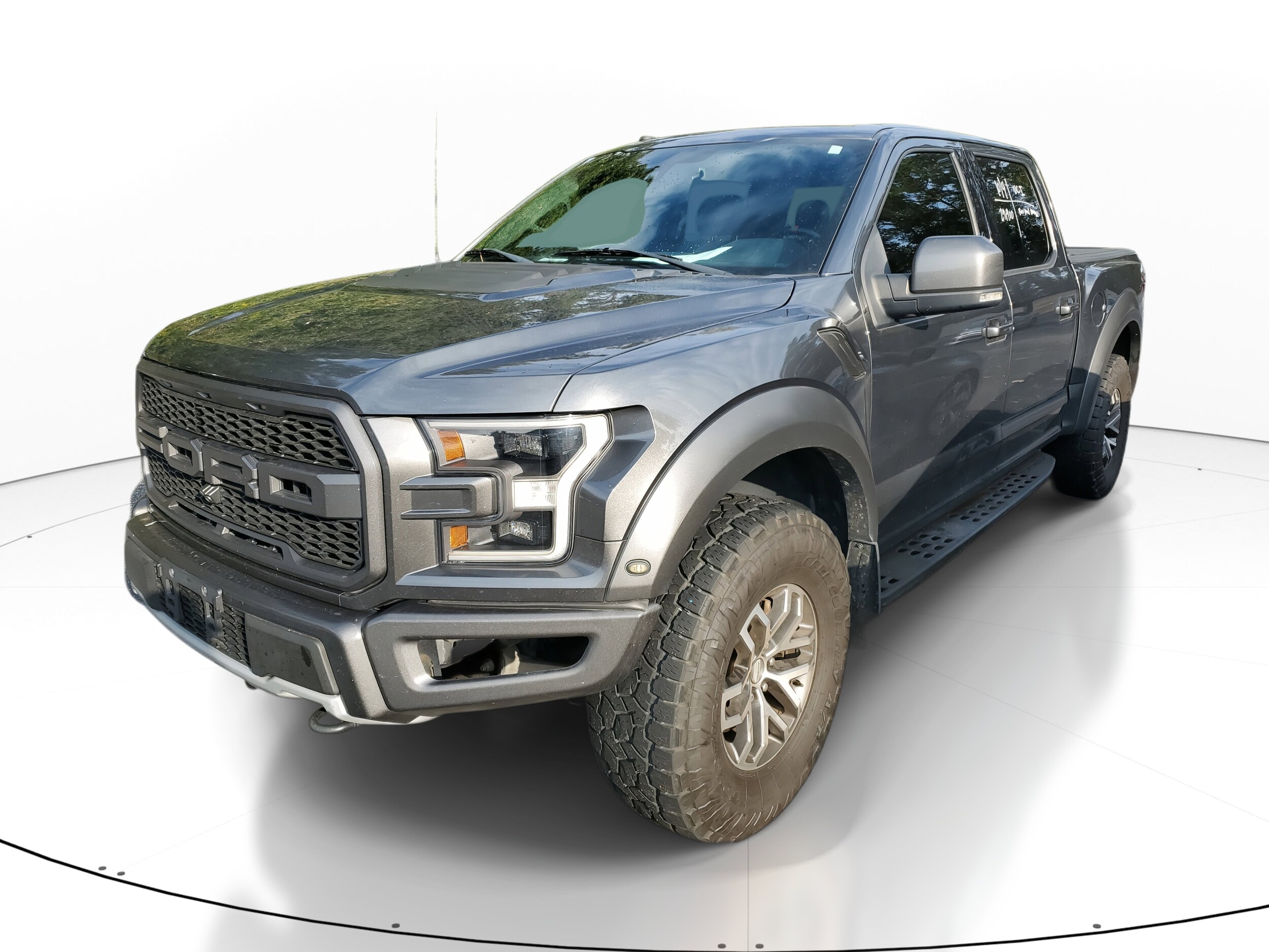 2018 Ford F-150 Raptor photo 3
