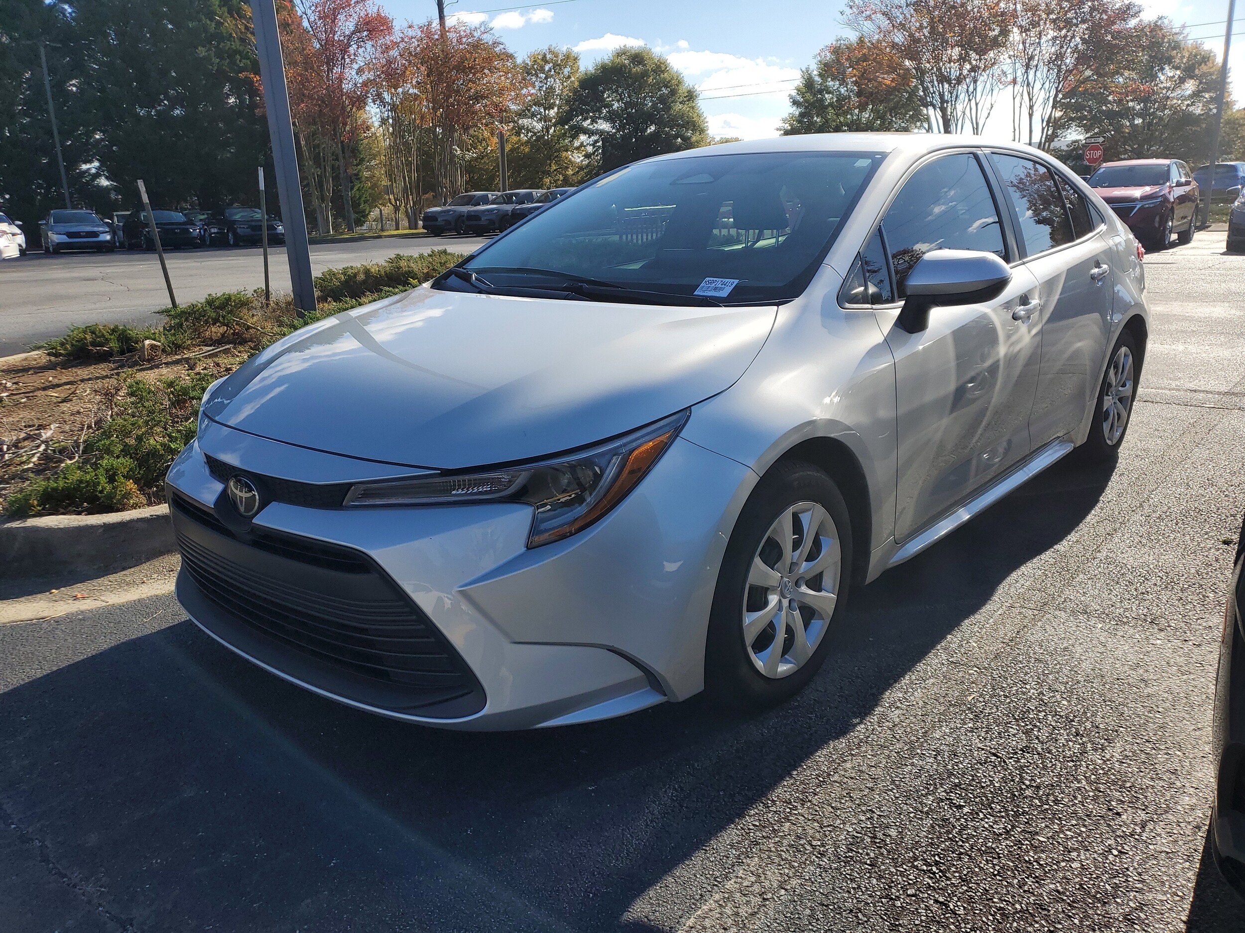 2024 Toyota Corolla LE photo 2