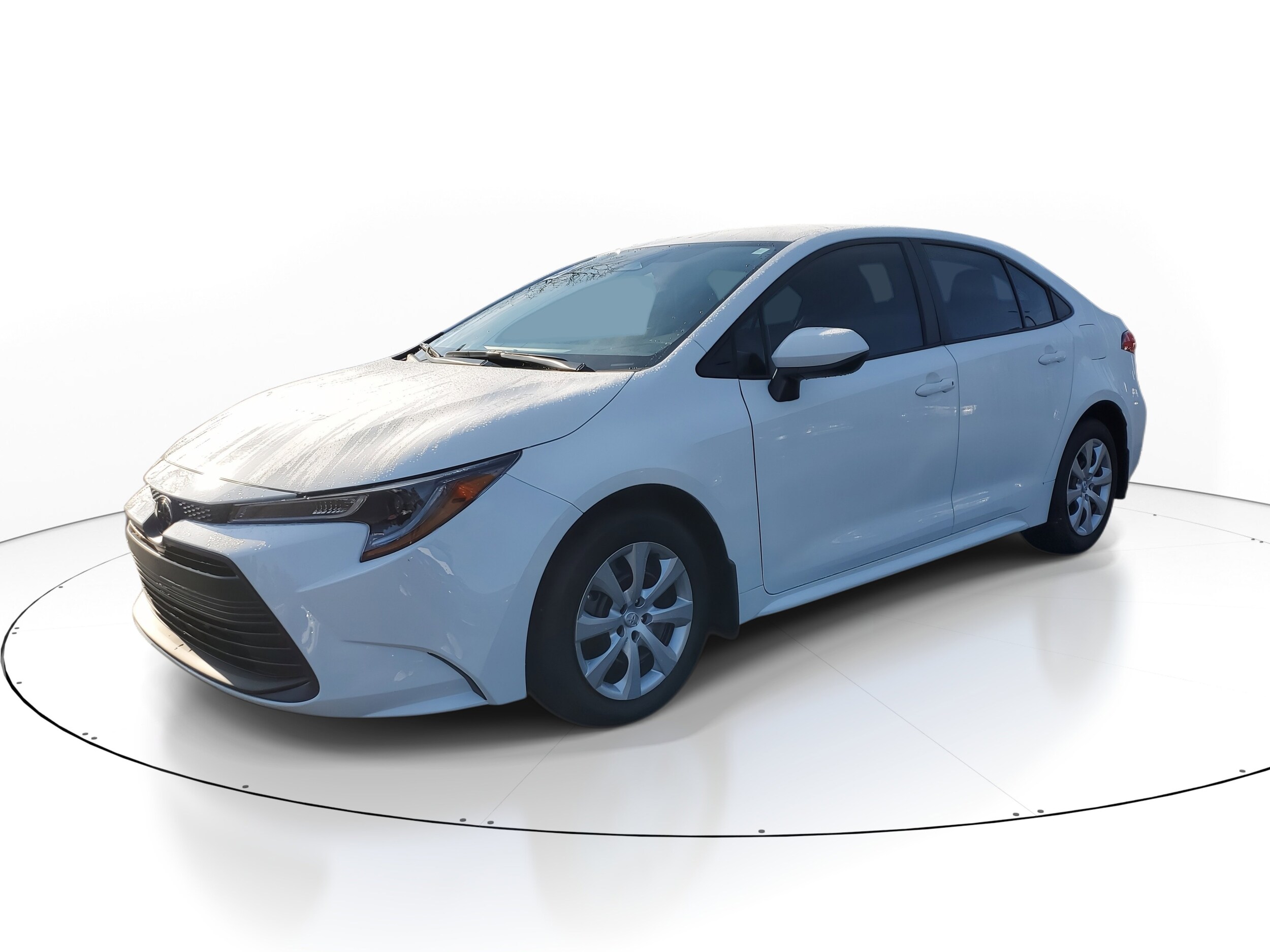 2025 Toyota Corolla LE photo 3