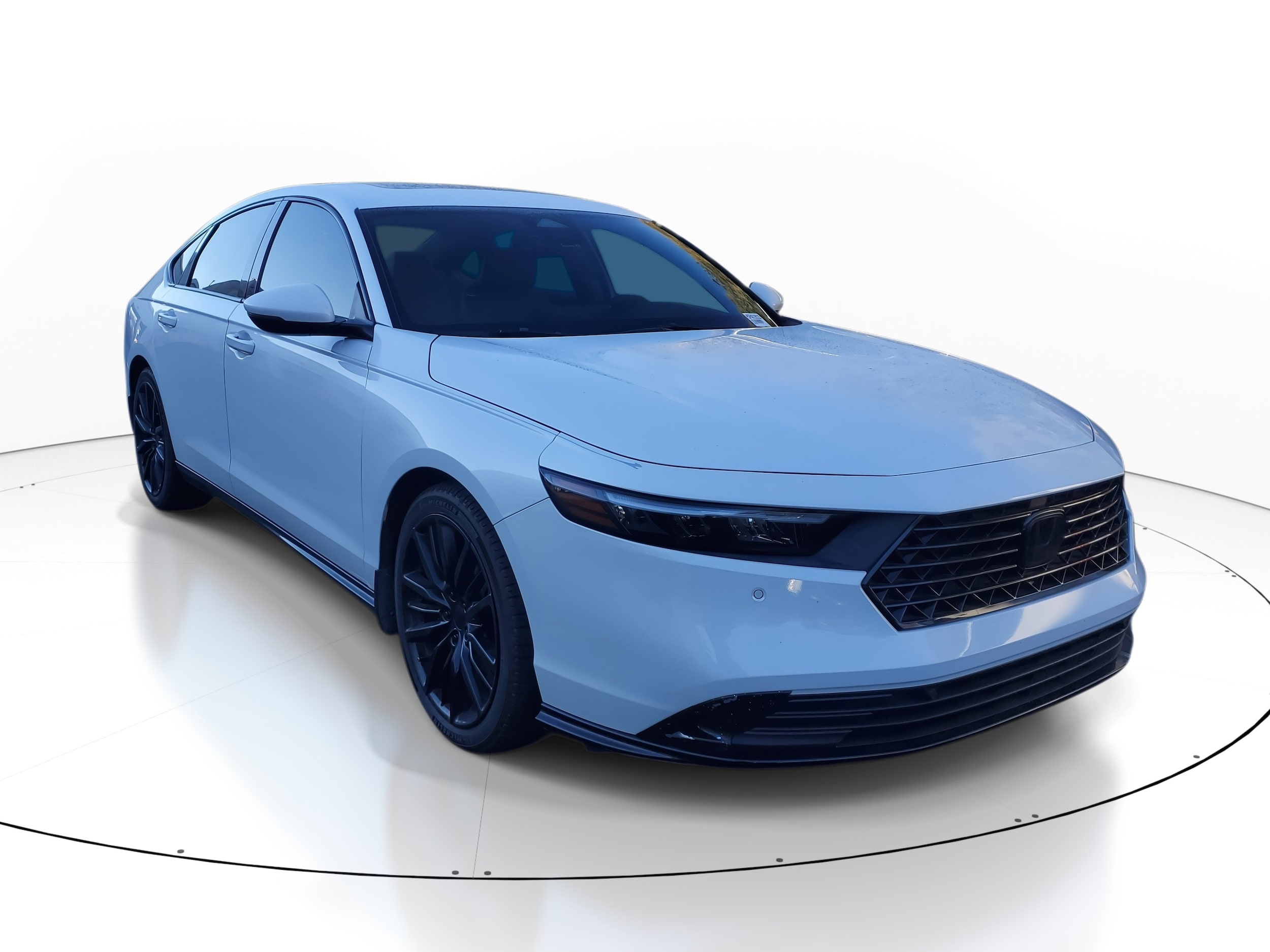 2023 Honda Accord Hybrid Touring's photo