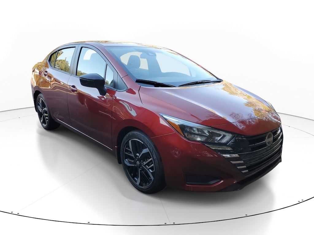 Used 2024 Nissan Versa 1.6 SR Sedan