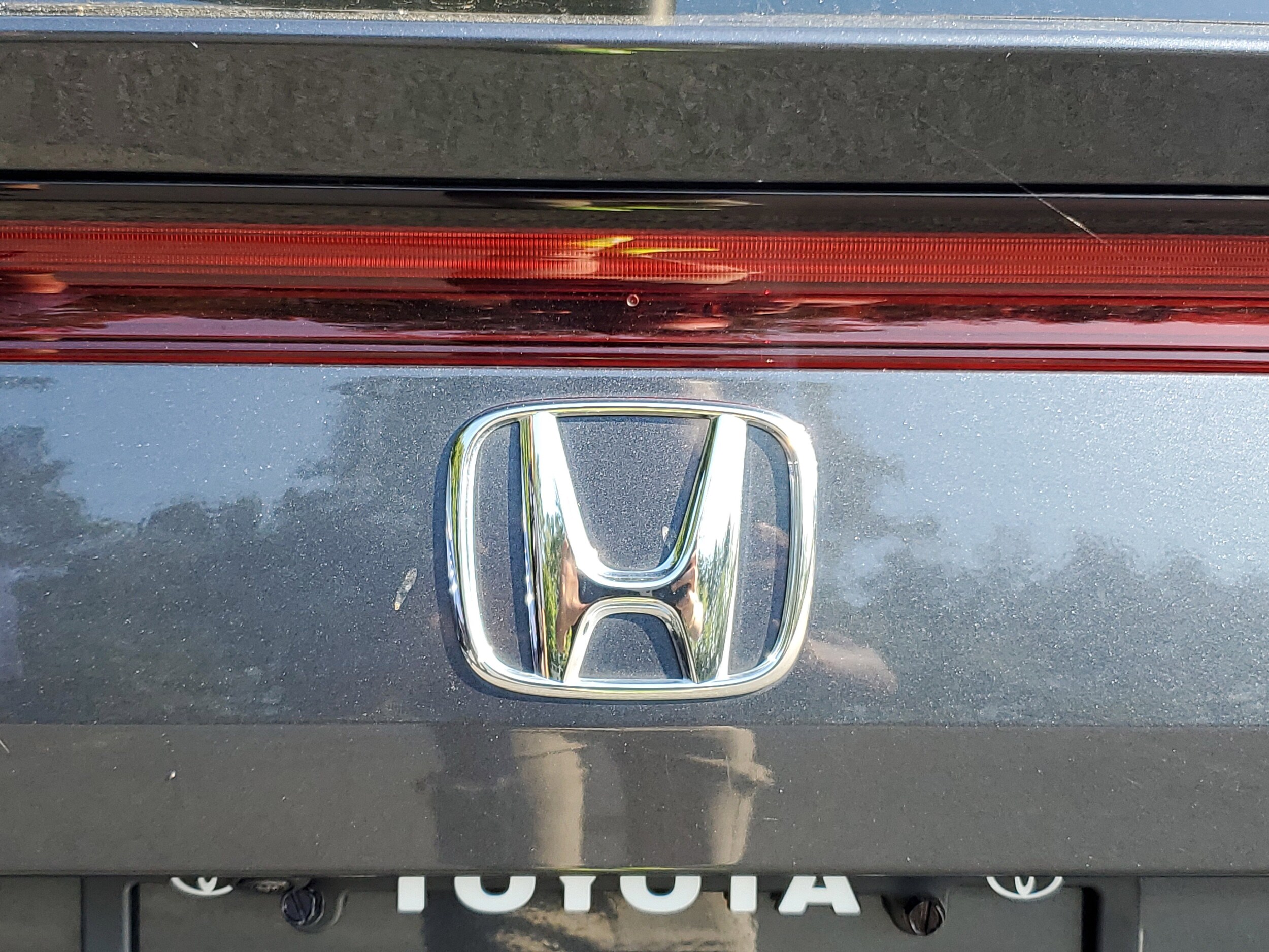 2022 Honda Civic Hatchback EX-L photo 3