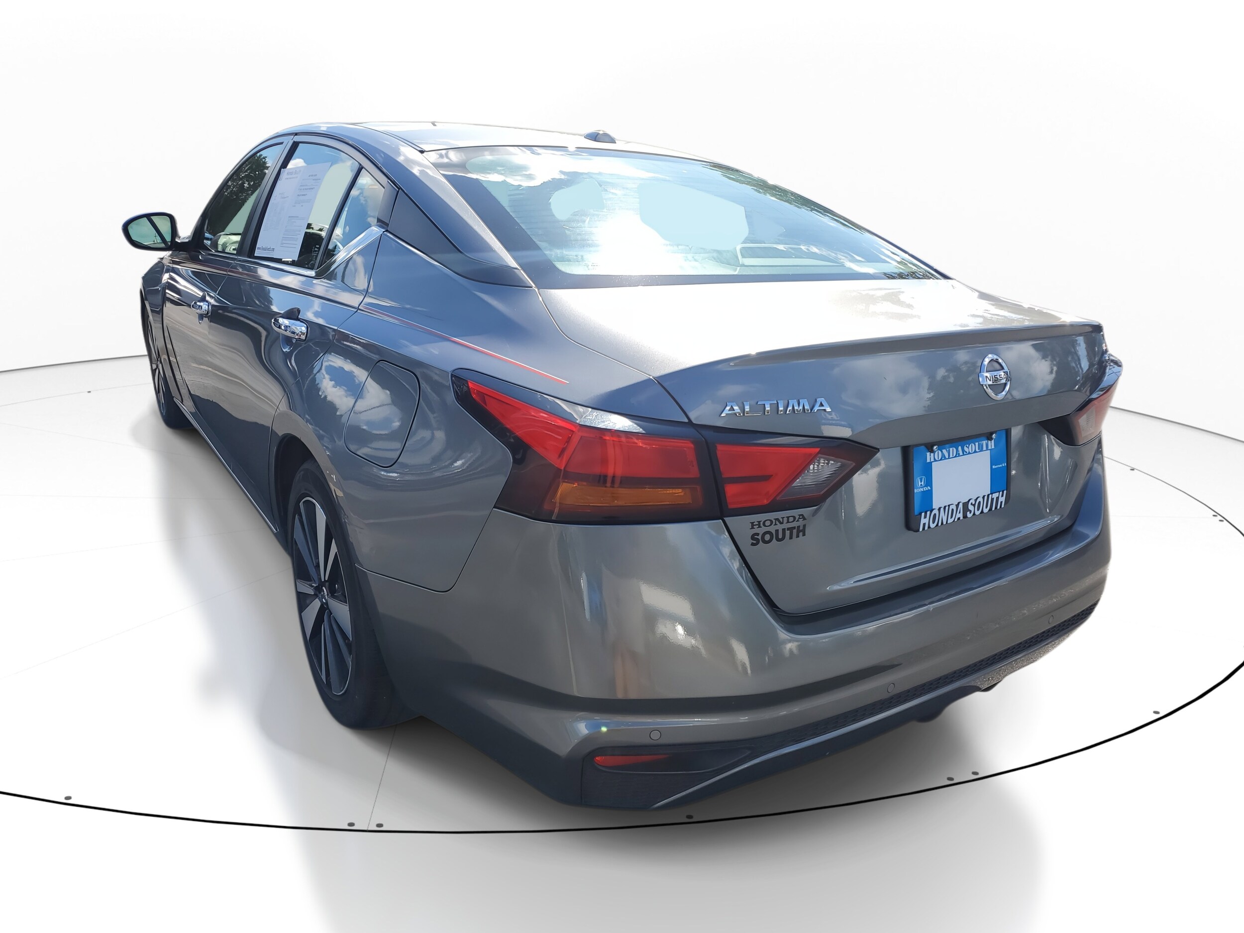 2022 Nissan Altima 2.5 SV photo 4