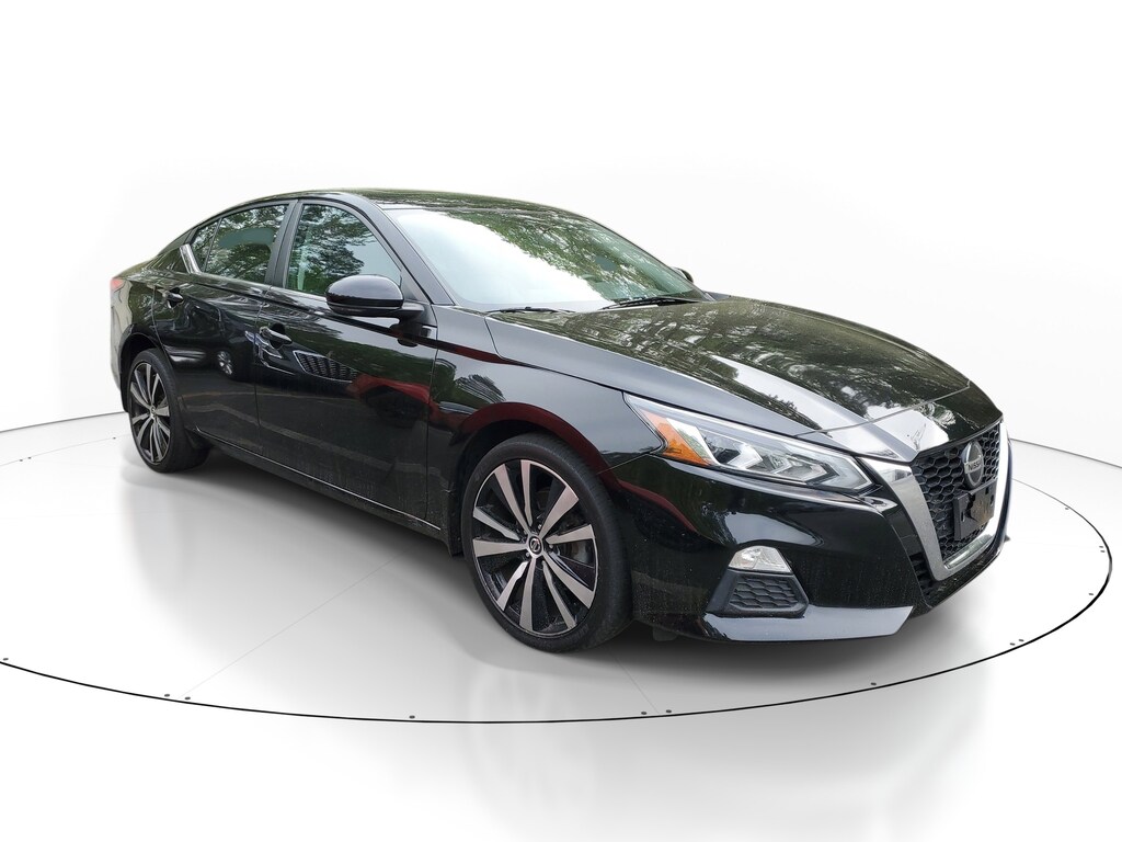 Used 2021 Nissan Altima 2.5 SR Sedan