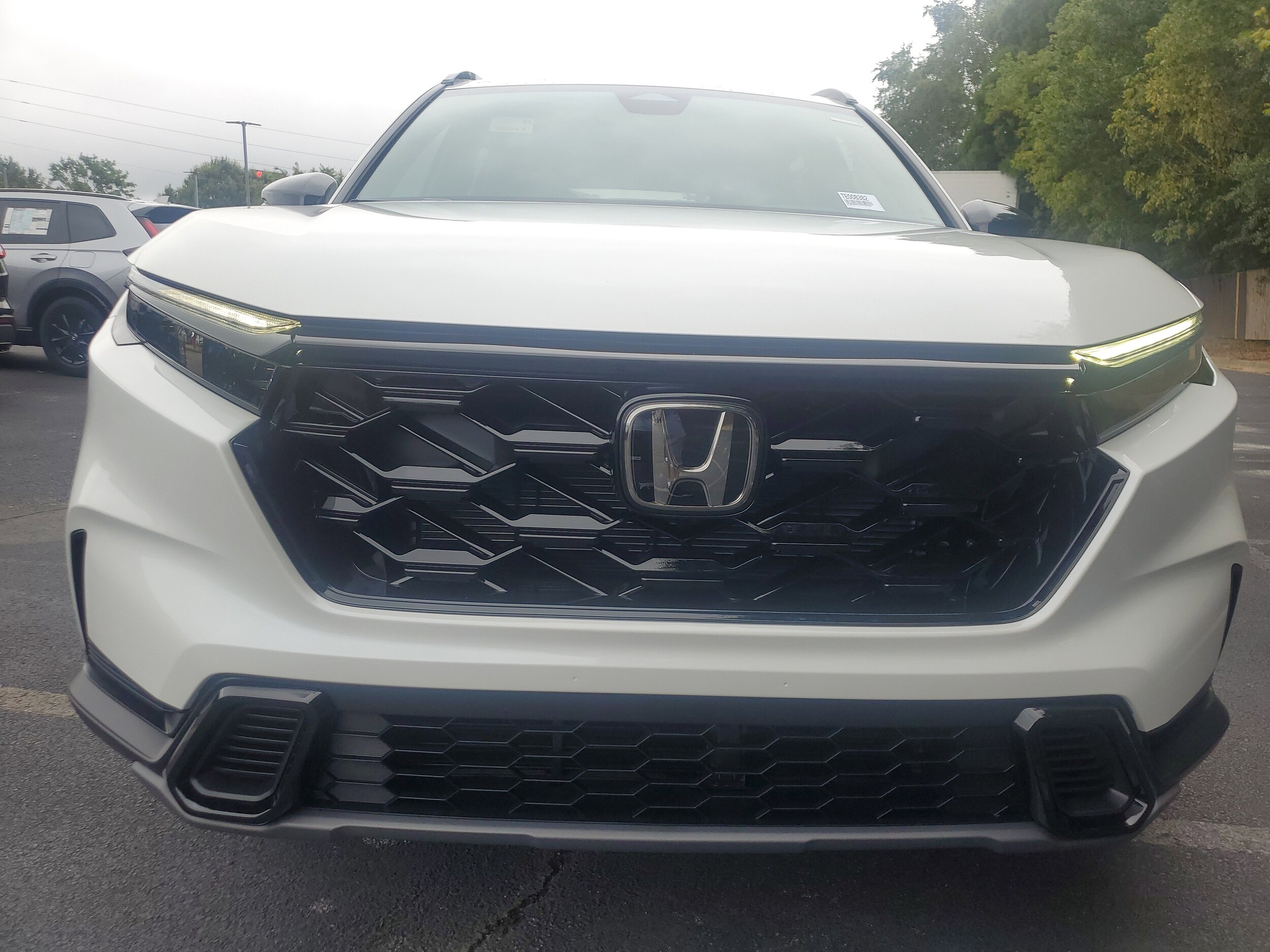 2026 Honda CR-V Hybrid Sport photo 2