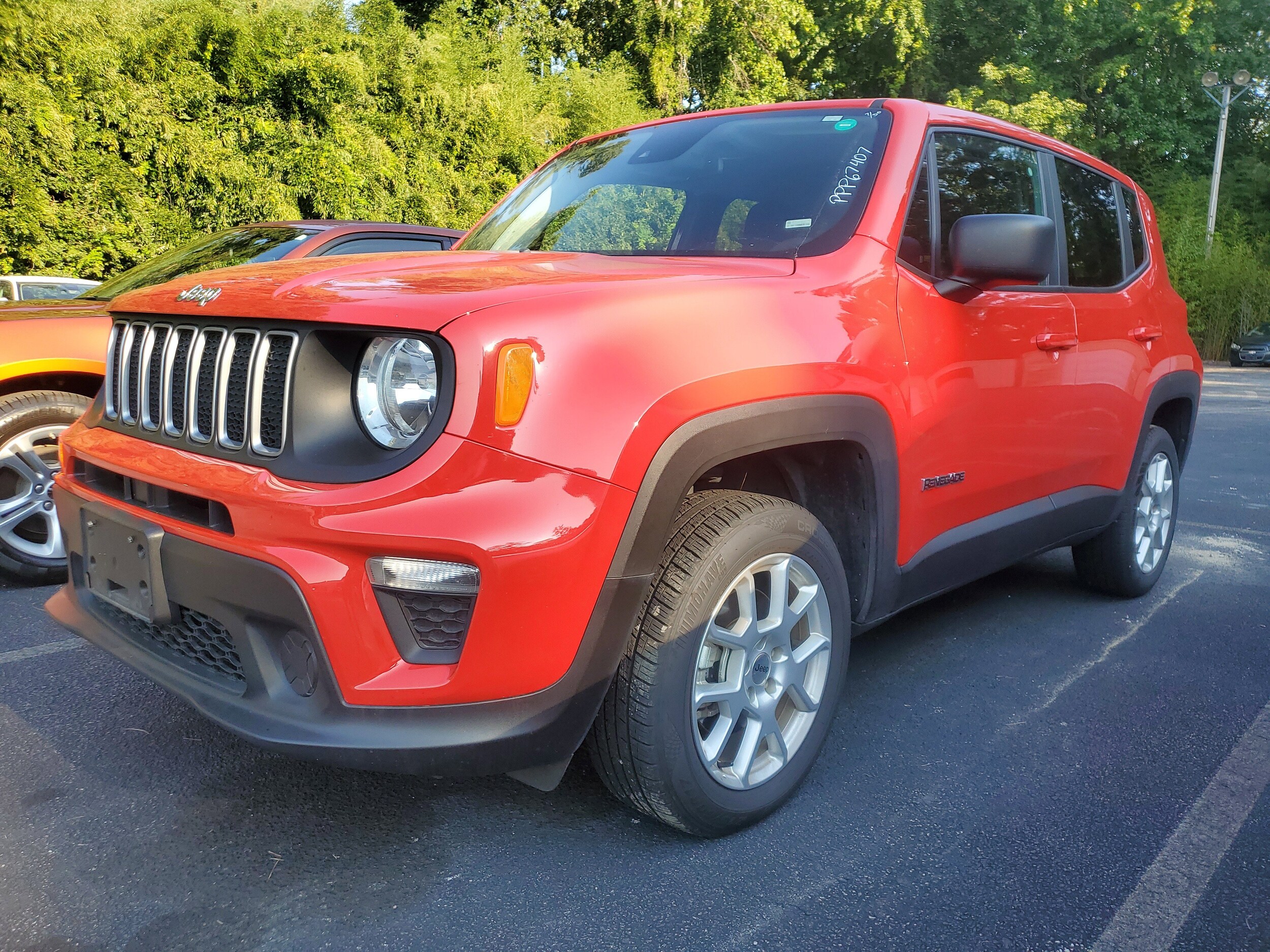 2023 Jeep Renegade Latitude Upland photo 2