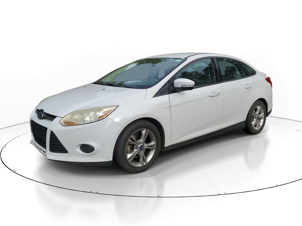 Used 2014 Ford Focus SE Sedan