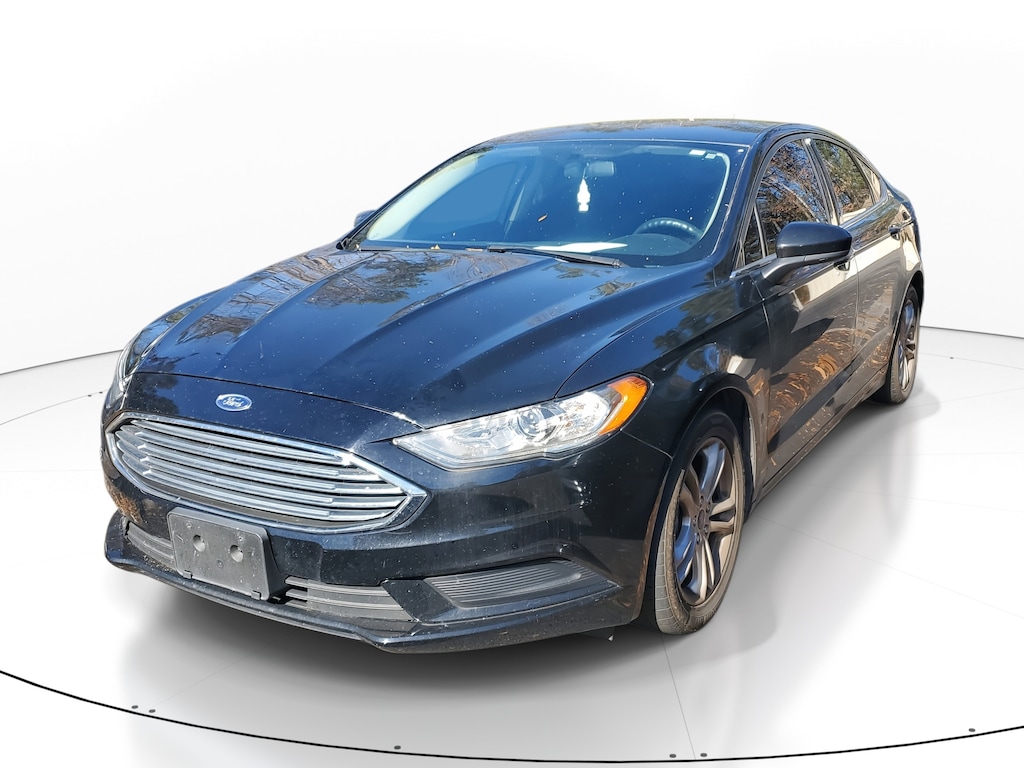 Used 2018 Ford Fusion SE Sedan