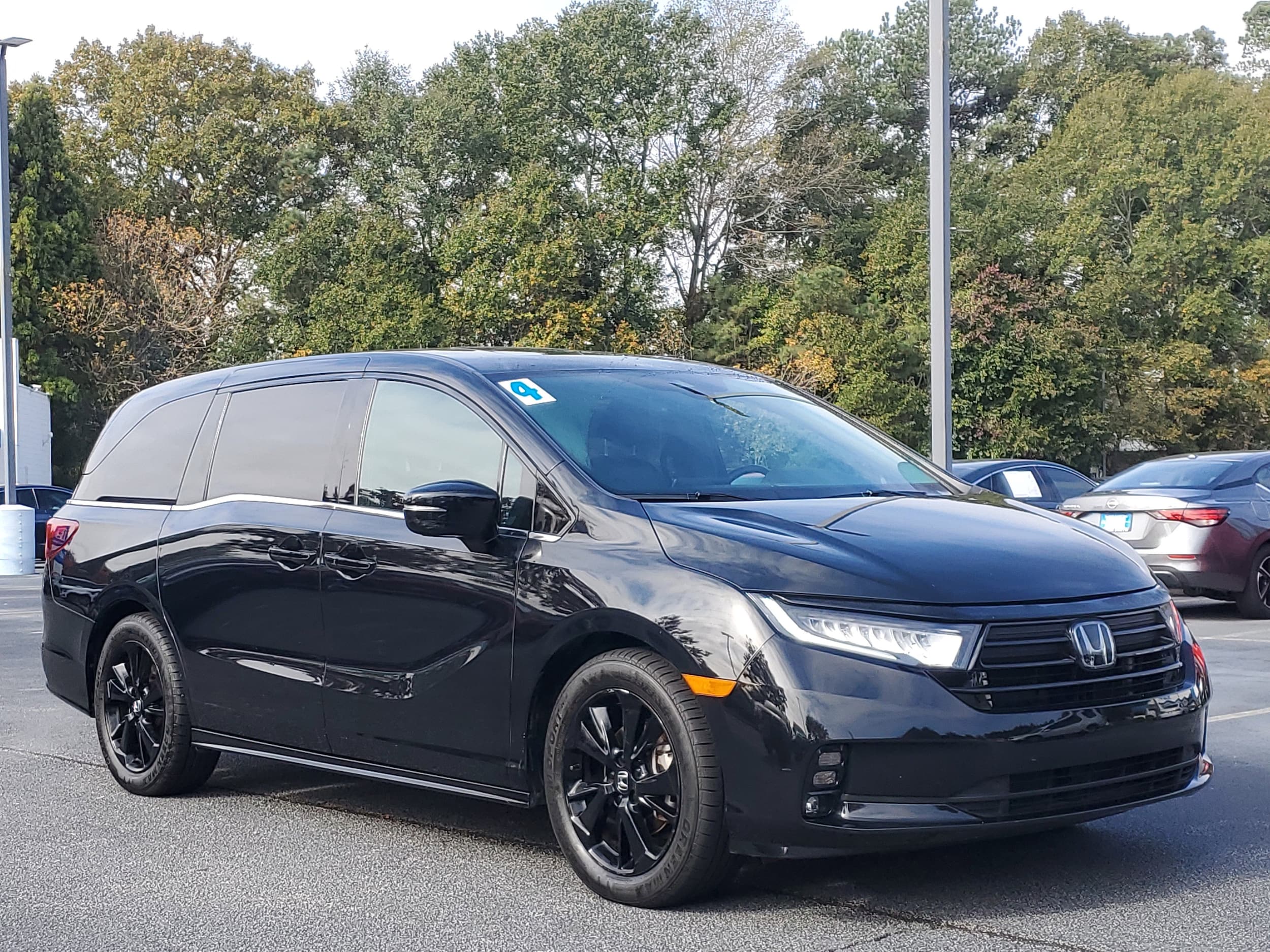 2024 Honda Odyssey SPORT's photo