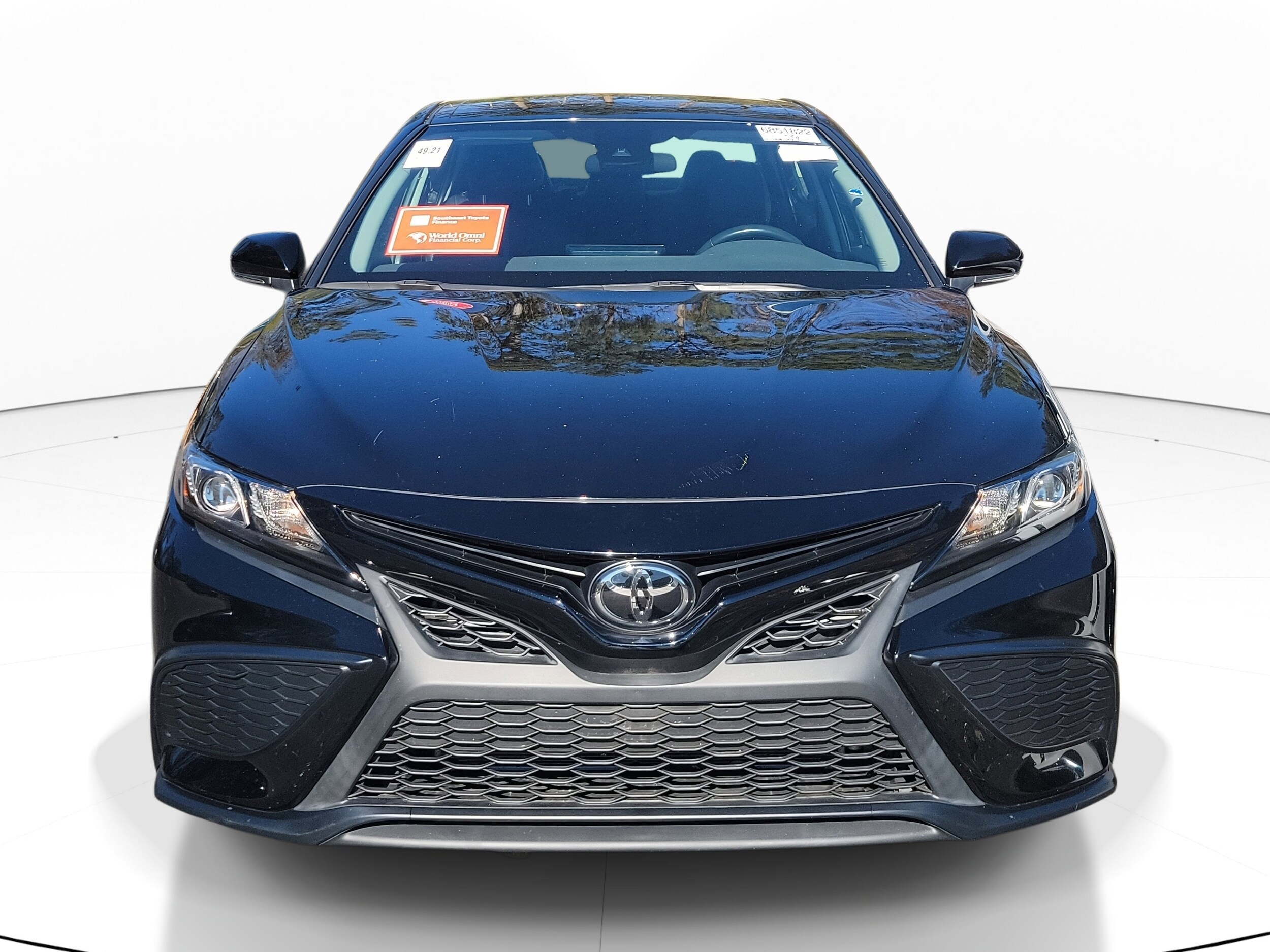 2024 Toyota Camry SE photo 2