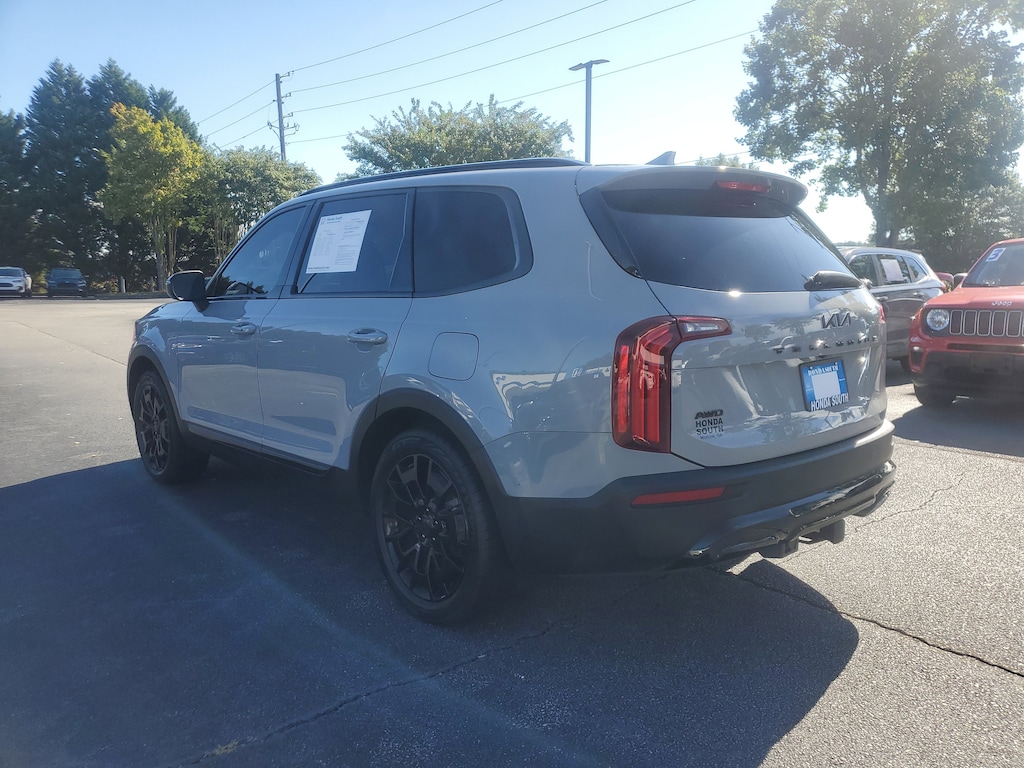 2022 Kia Telluride EX photo 3