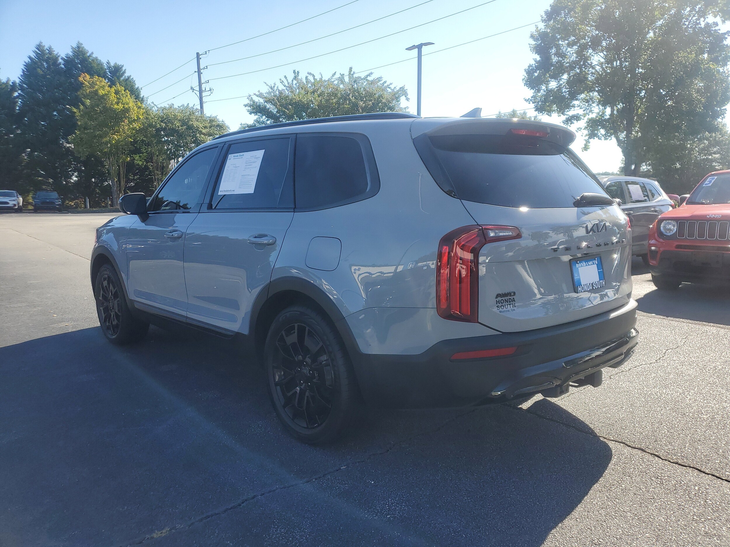 2022 Kia Telluride EX photo 3