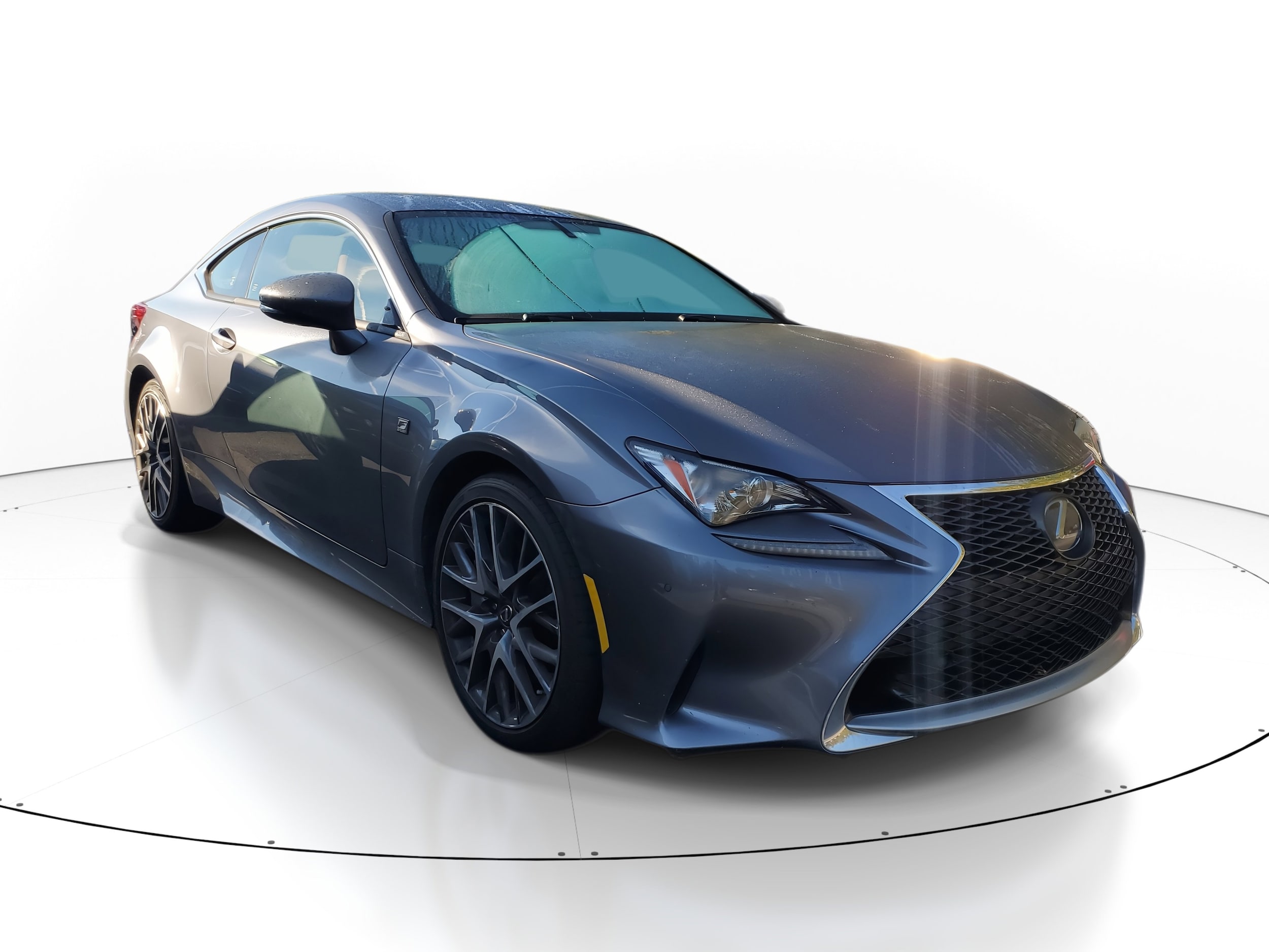 2017 Lexus RC 200t's photo