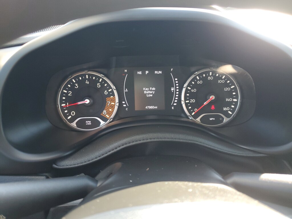 2023 Jeep Renegade Latitude Upland photo 19