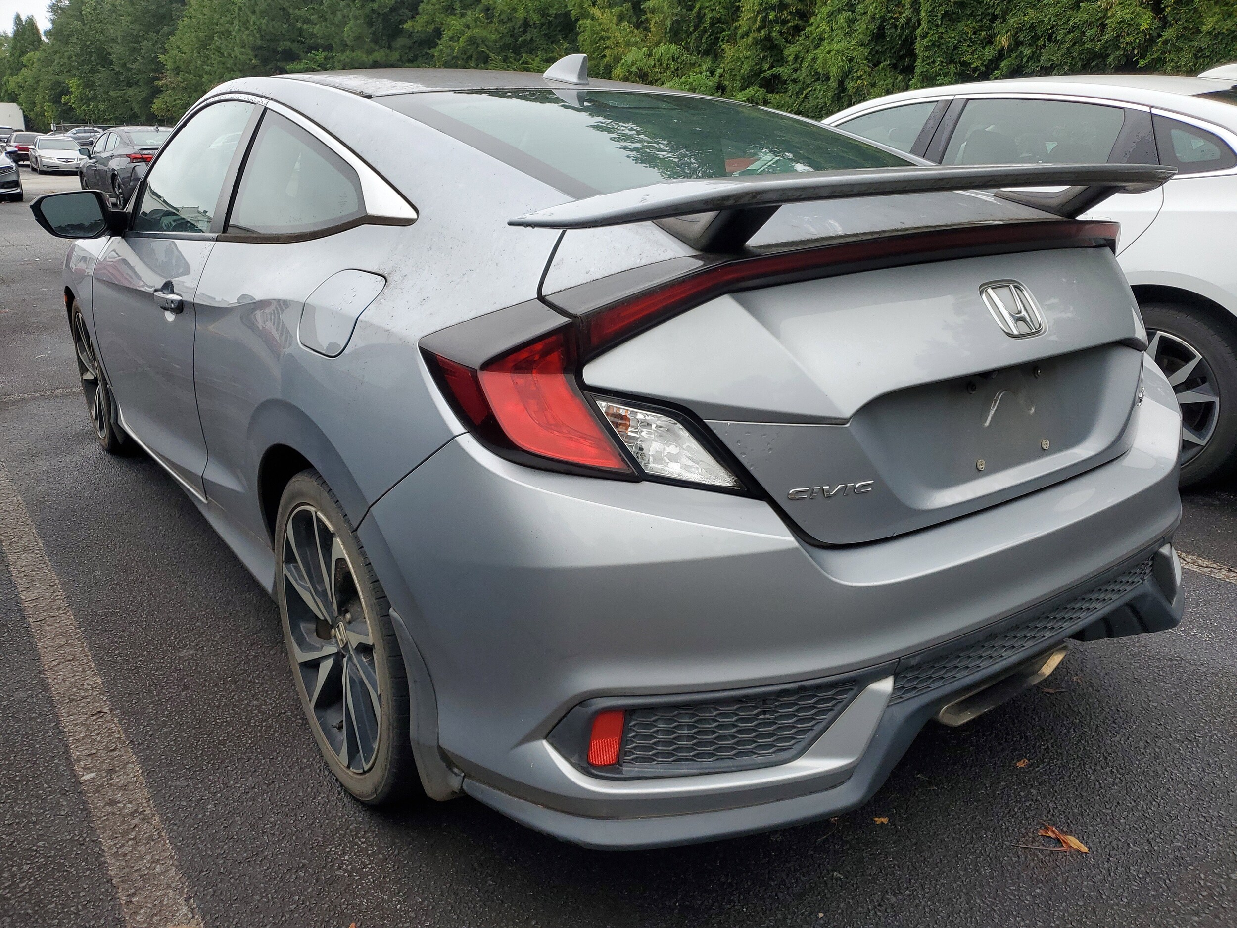 2018 Honda Civic Si photo 2
