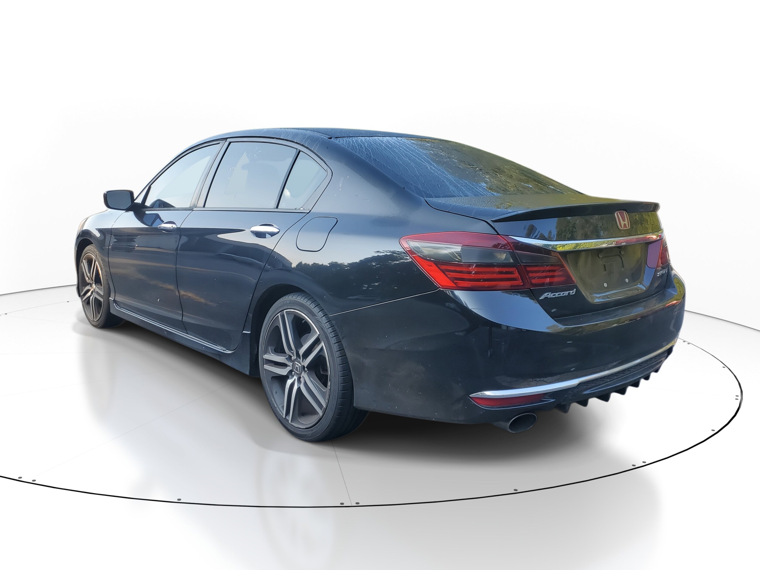 2017 Honda Accord Sport photo 4